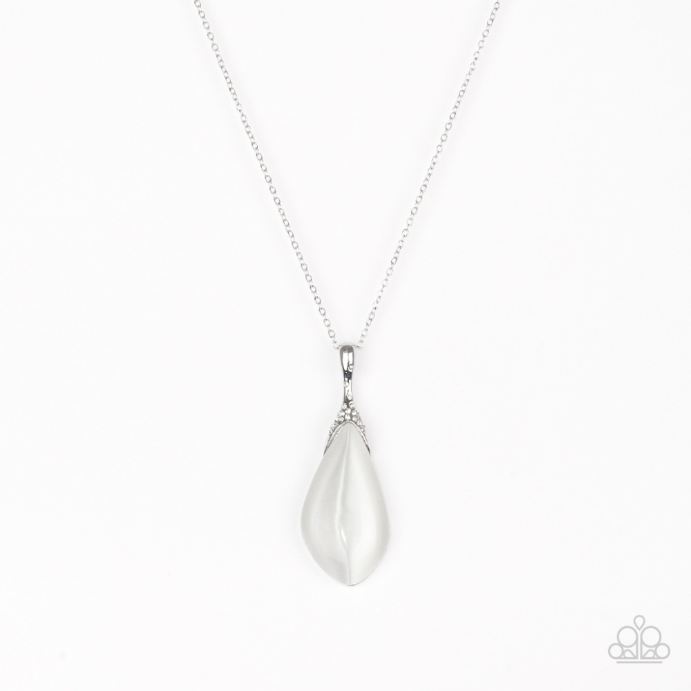 Friends In GLOW Places - White Pendant - Picture 3 of 3